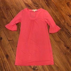 Pink shift dress with ruffled sleeves